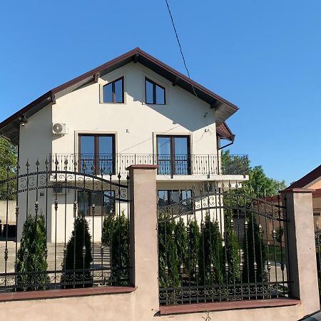 Apartament Micsunelelor Cu Parcare Privata Iasi Luaran gambar